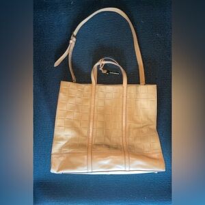 Fossil Light Brown Woven
Tote Bag